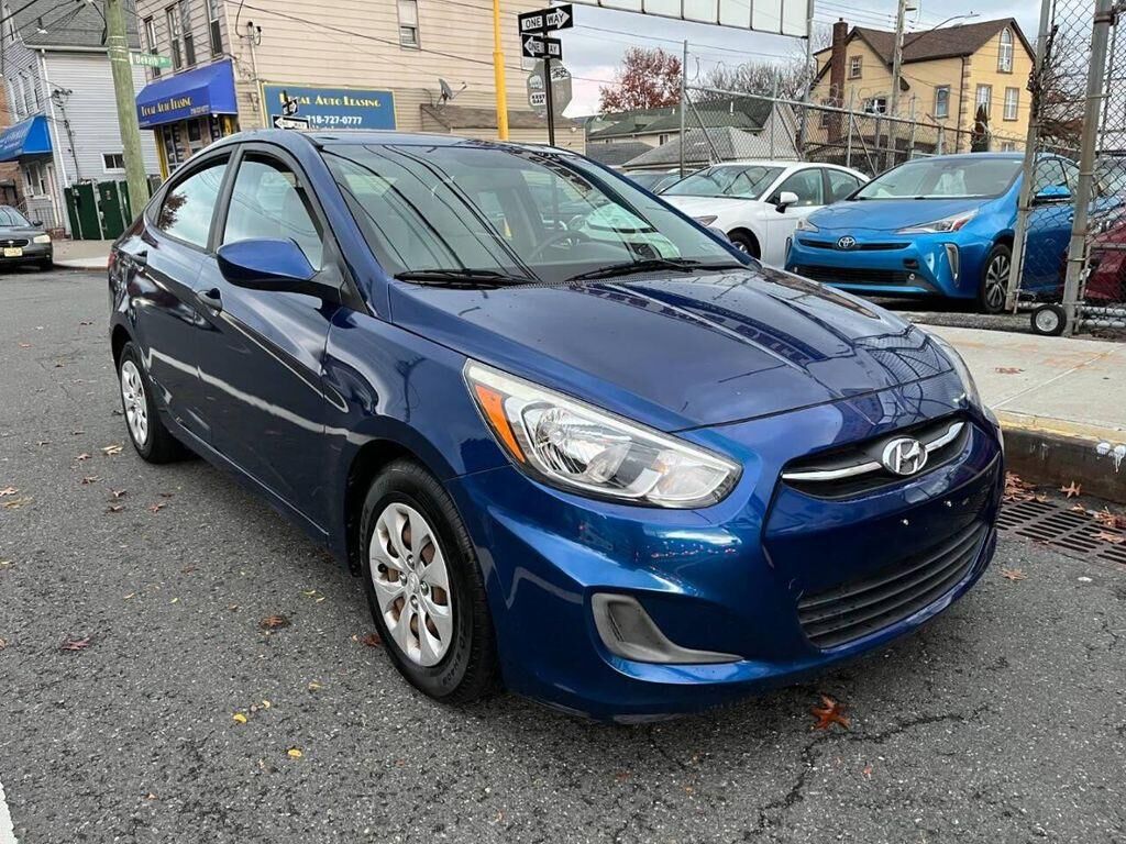 2016 HYUNDAI Accent