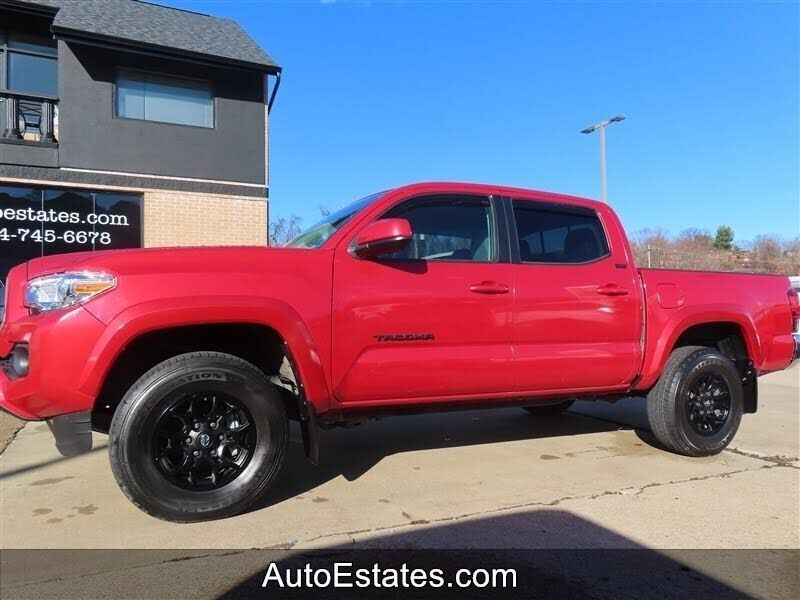2022 TOYOTA Tacoma