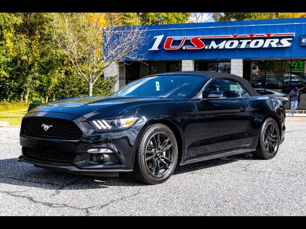 2017 FORD Mustang