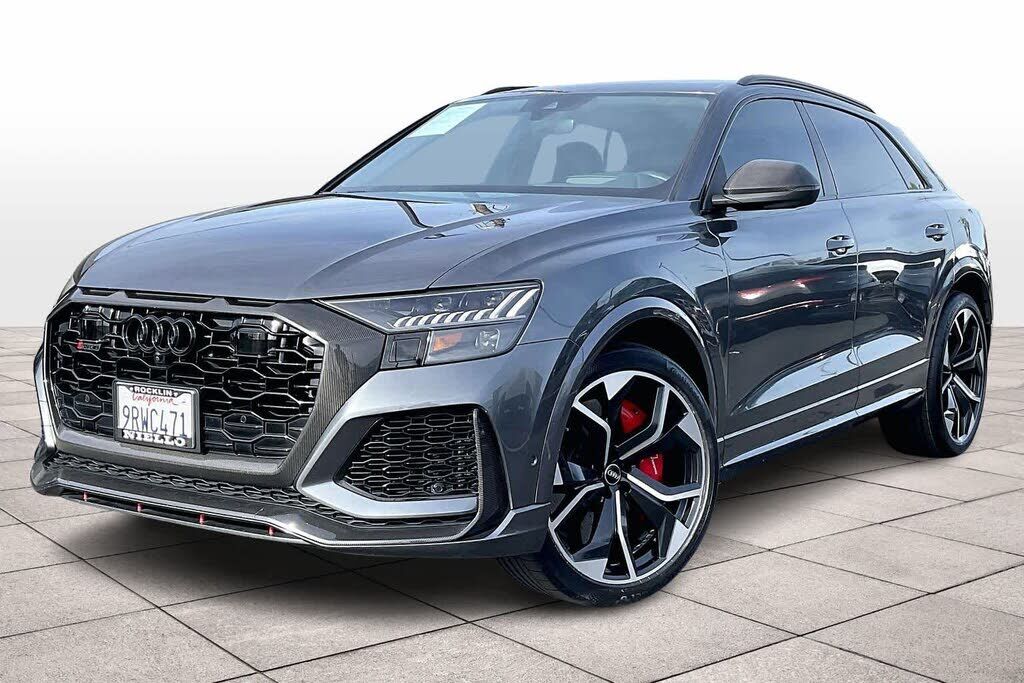 2020 AUDI Q8