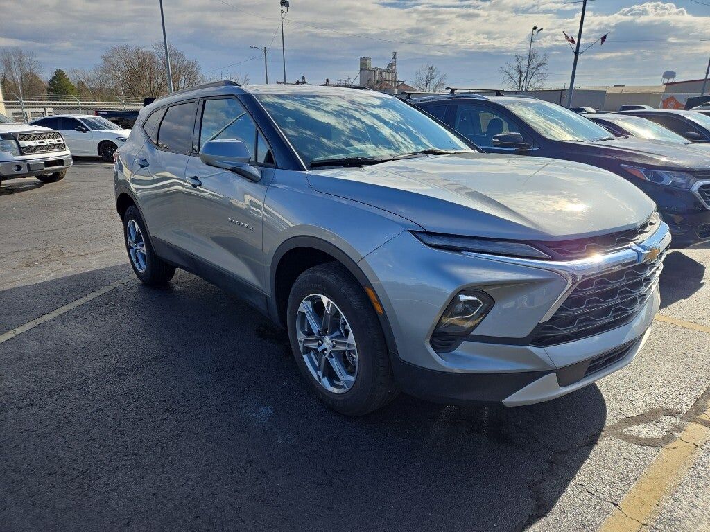 2023 CHEVROLET Blazer