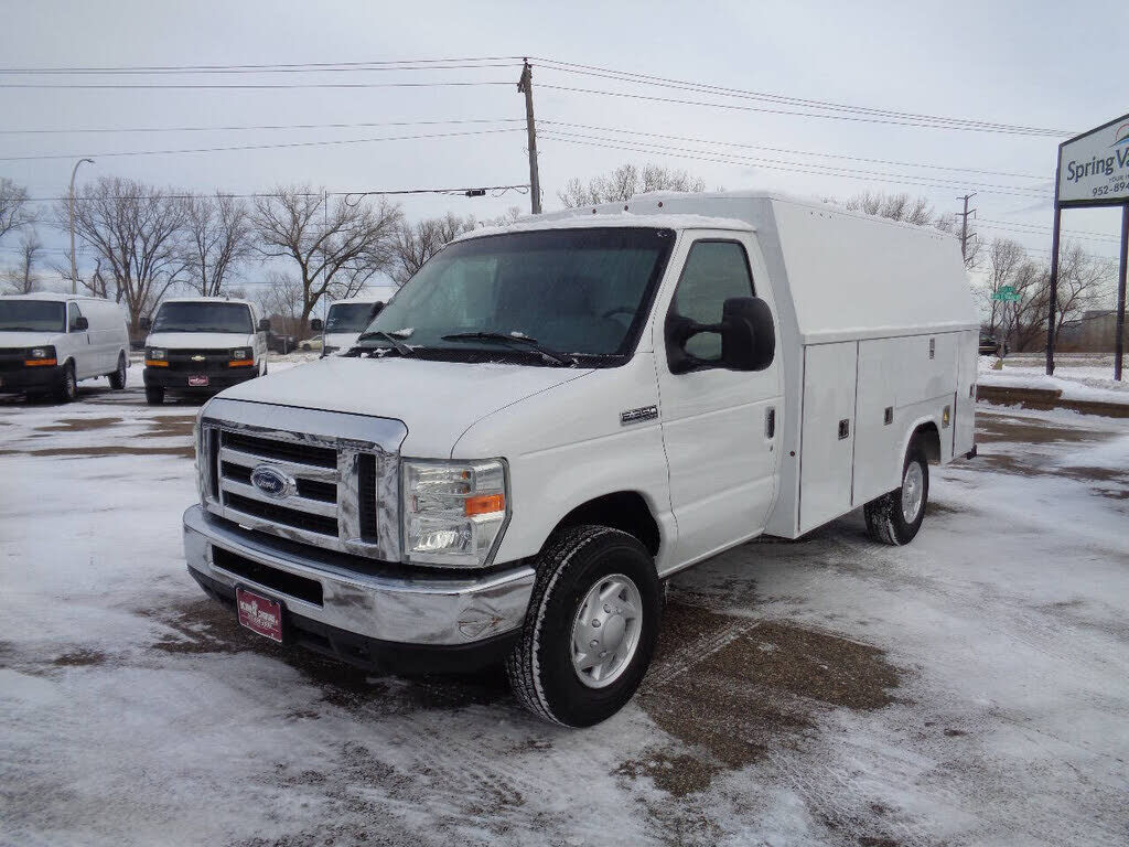 Ford E-350