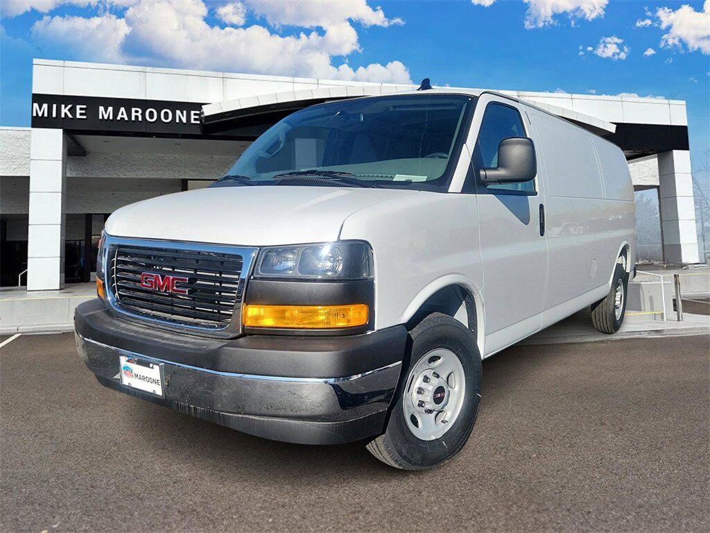 2025 GMC Savana