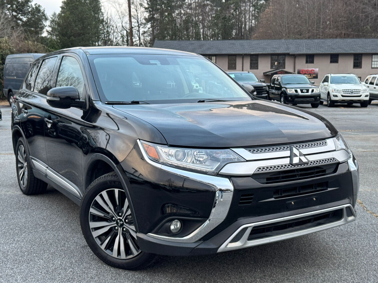 2020 MITSUBISHI Outlander