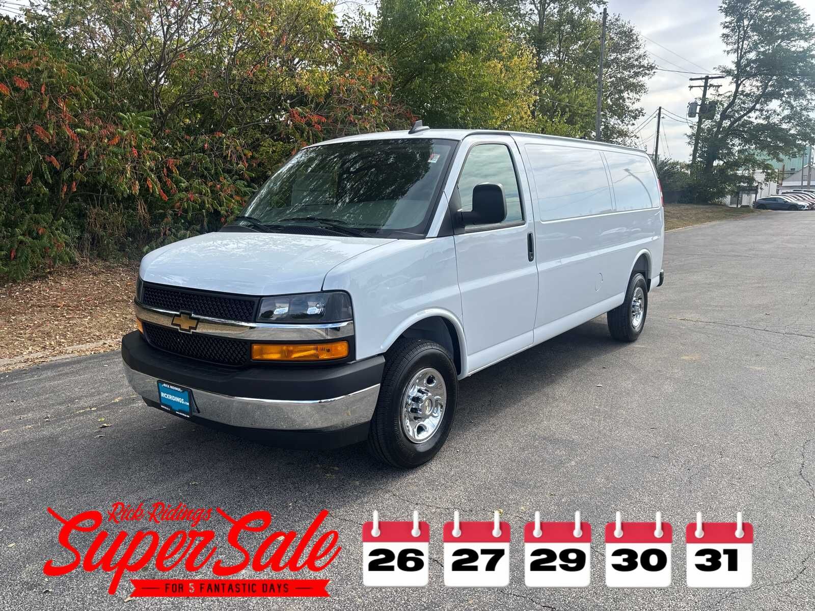 2025 CHEVROLET Express