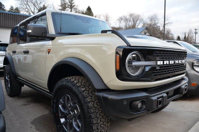 2025 FORD Bronco