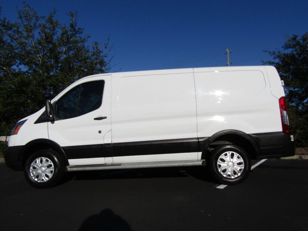 2019 FORD Transit