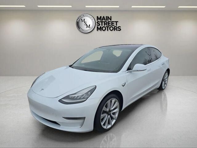 2018 TESLA Model 3