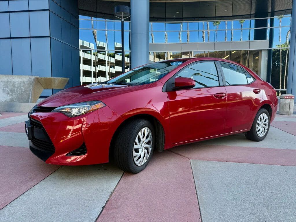 2017 TOYOTA Corolla