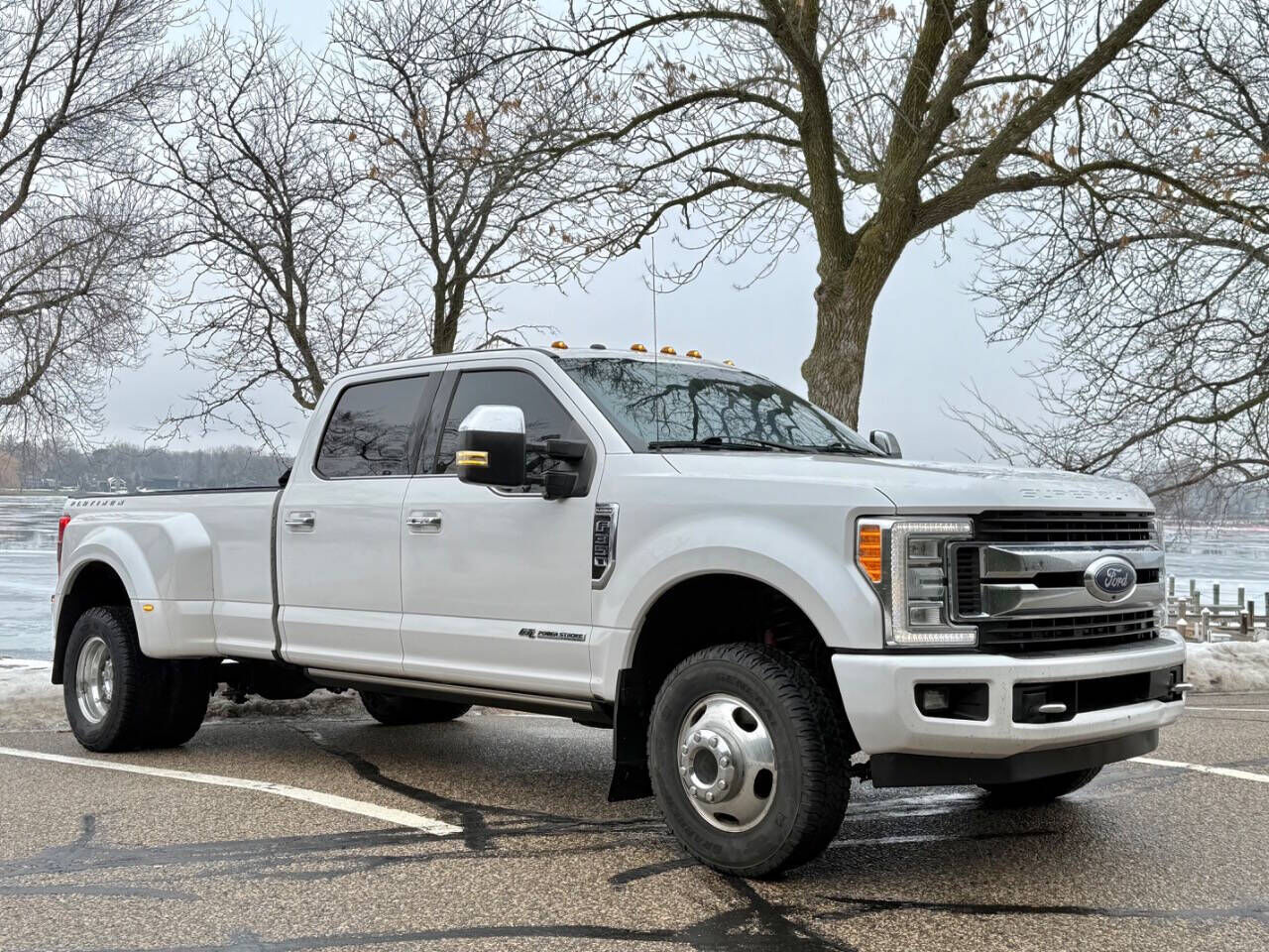 2017 FORD F-350