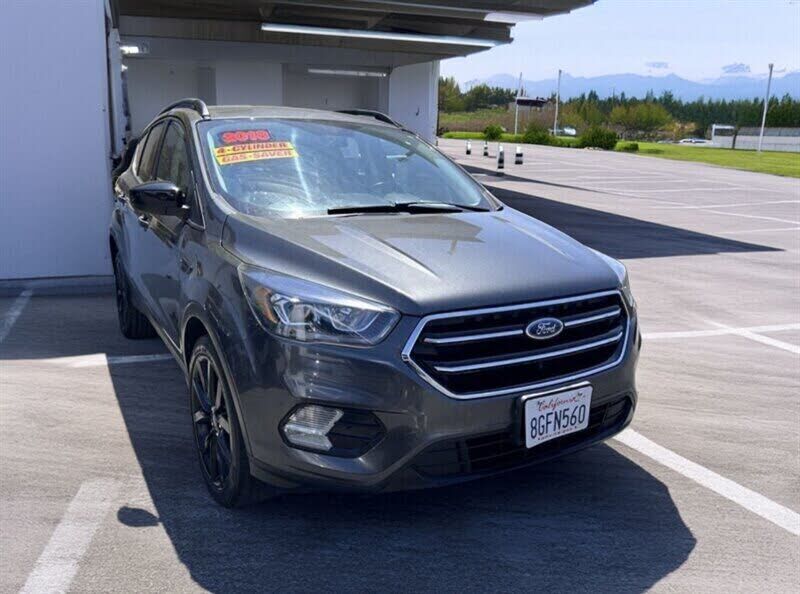 2018 FORD Escape