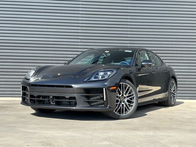 2026 PORSCHE Panamera