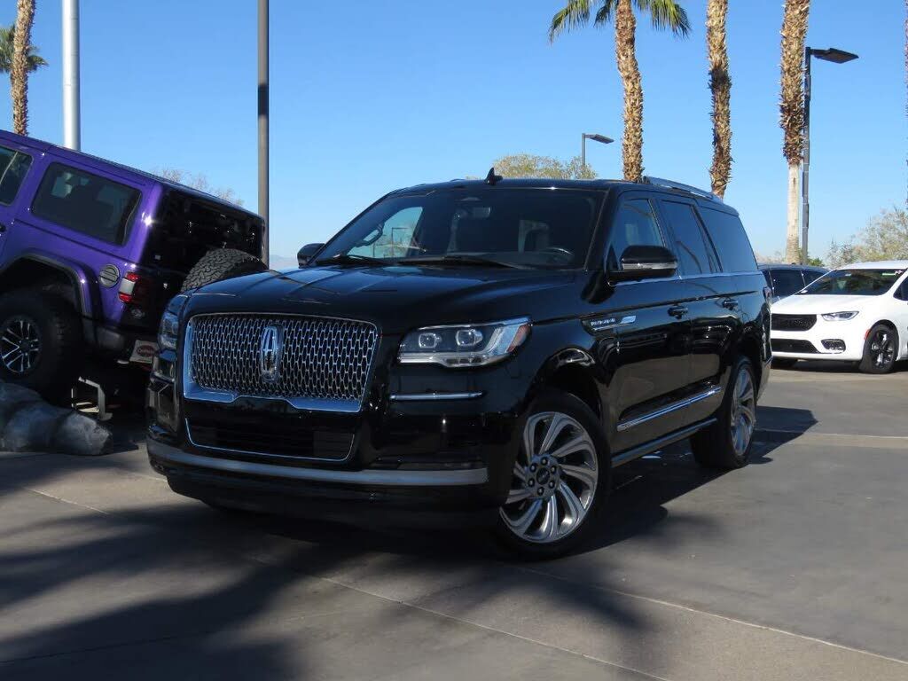 2024 LINCOLN Navigator