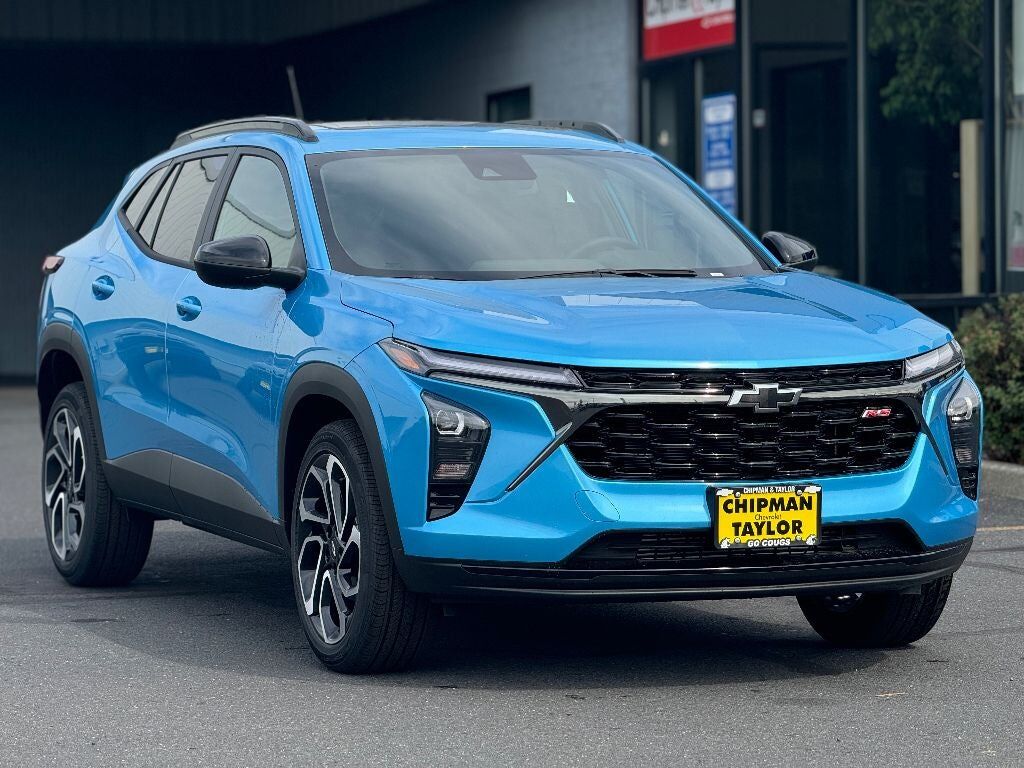 2025 CHEVROLET Trax