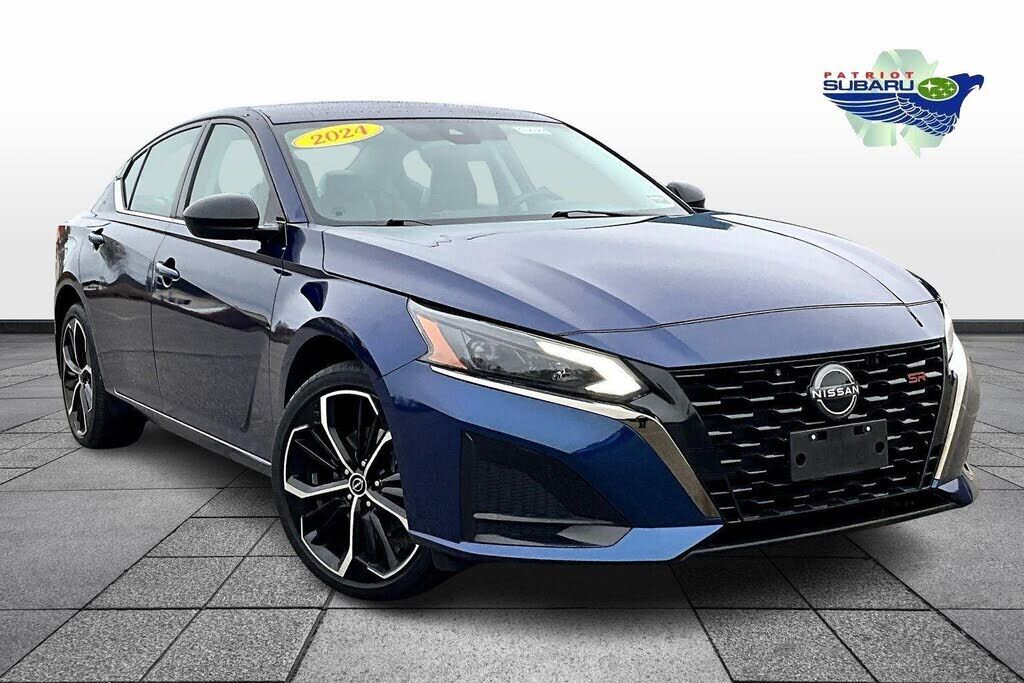 2024 NISSAN Altima