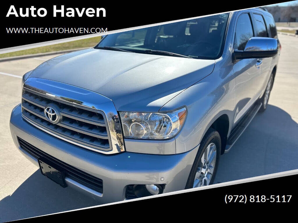 2016 TOYOTA Sequoia