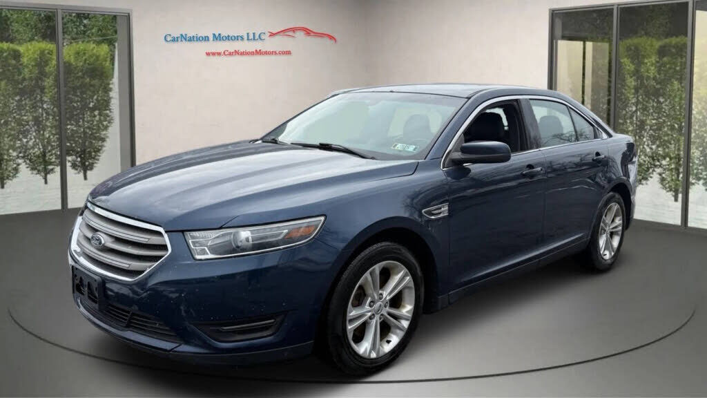 2017 FORD Taurus