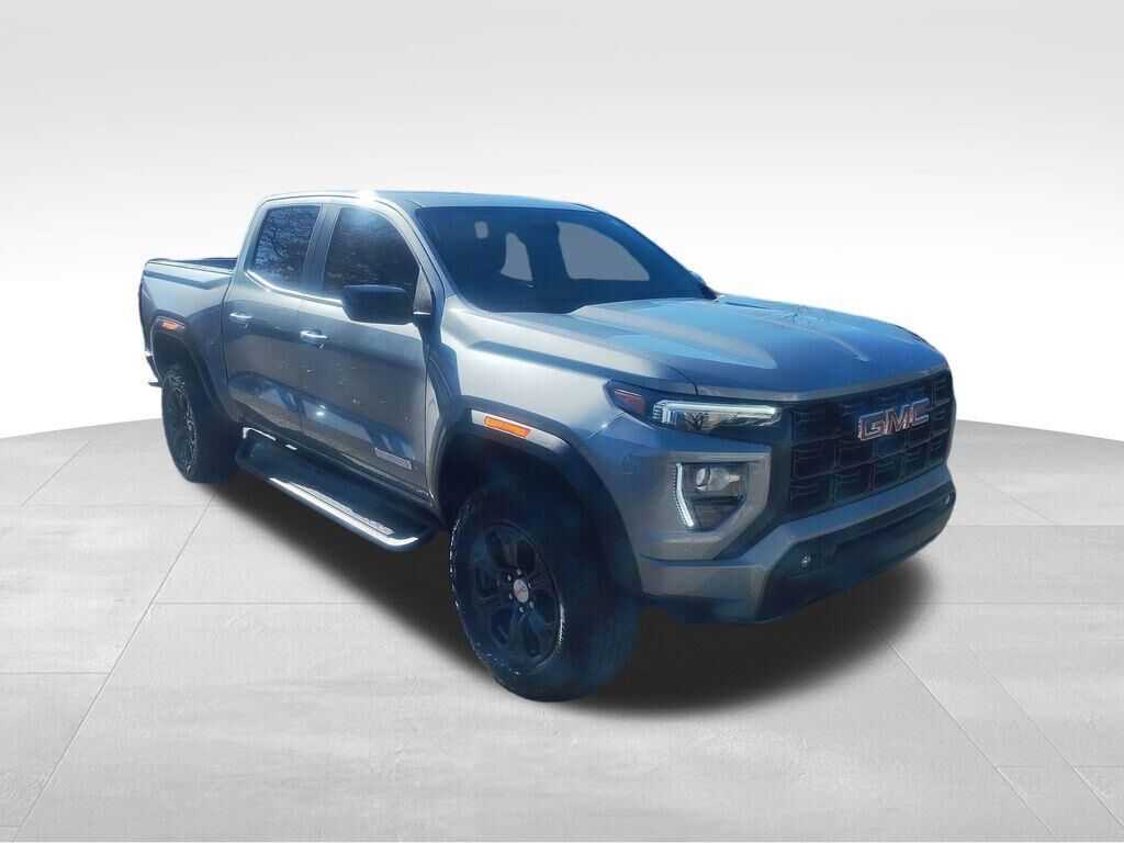 2024 GMC Canyon