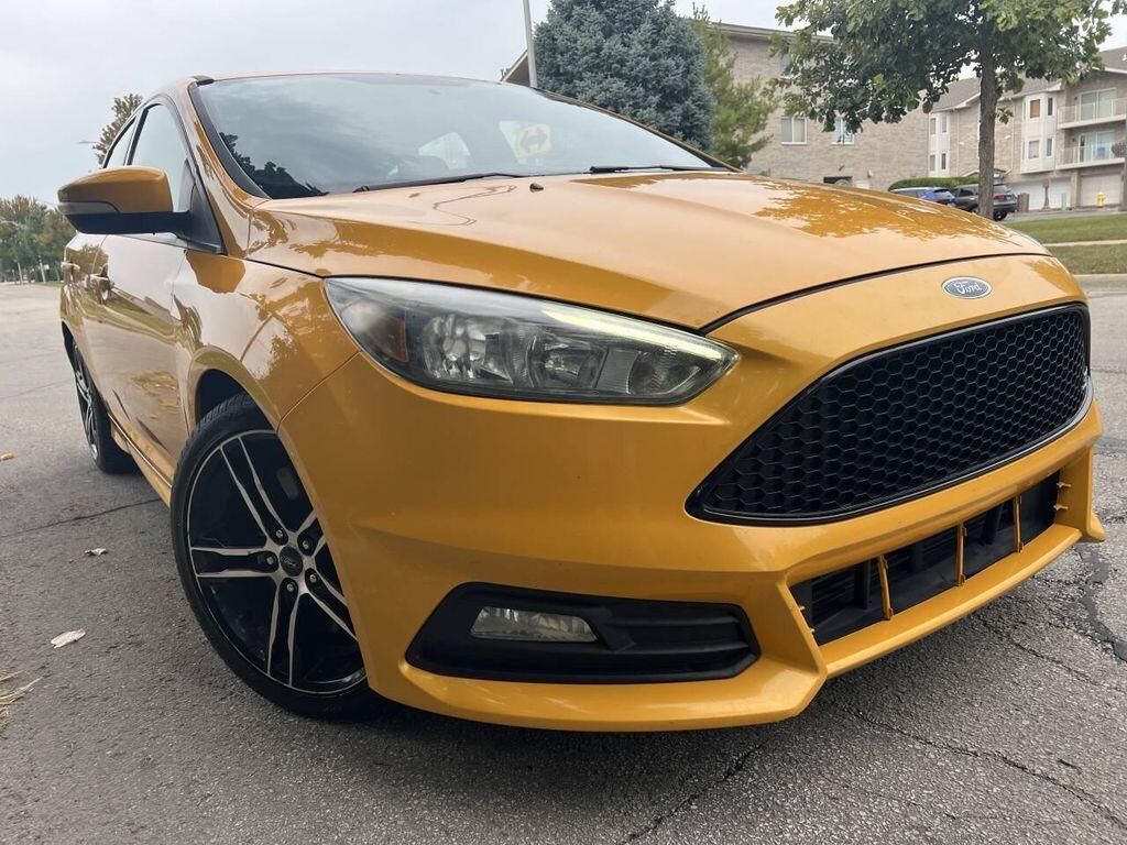2016 FORD Focus