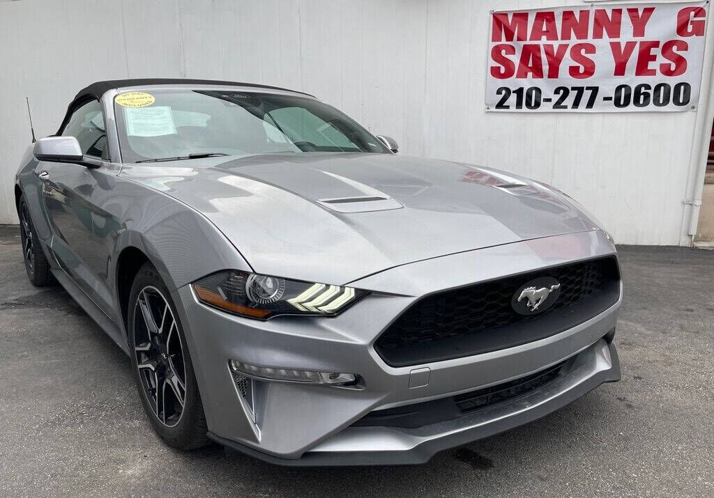 2021 FORD Mustang