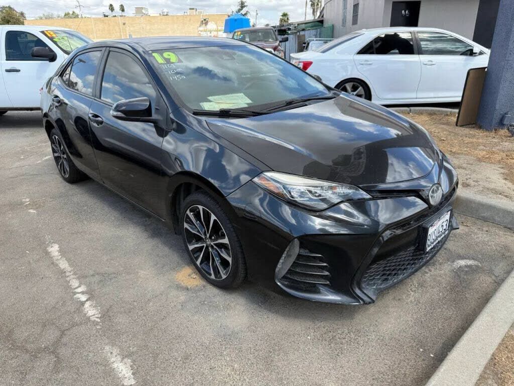 2019 TOYOTA Corolla