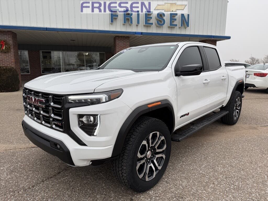 2024 GMC Canyon