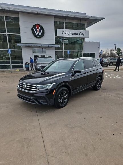 2024 VOLKSWAGEN Tiguan 4Motion