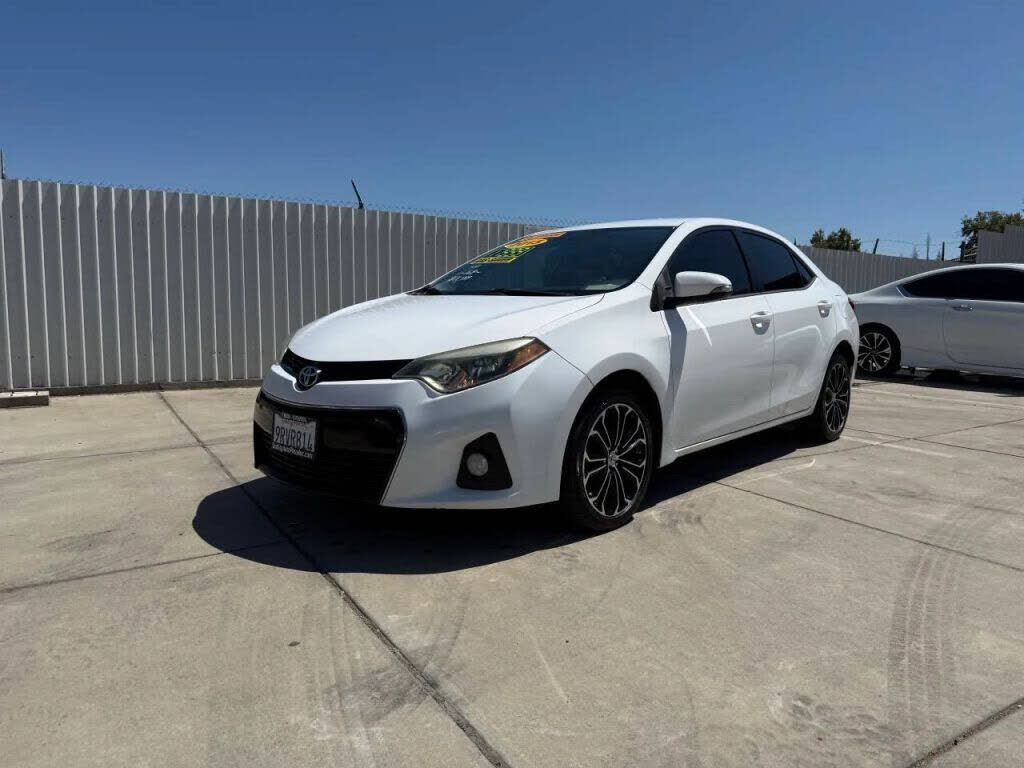 2015 TOYOTA Corolla