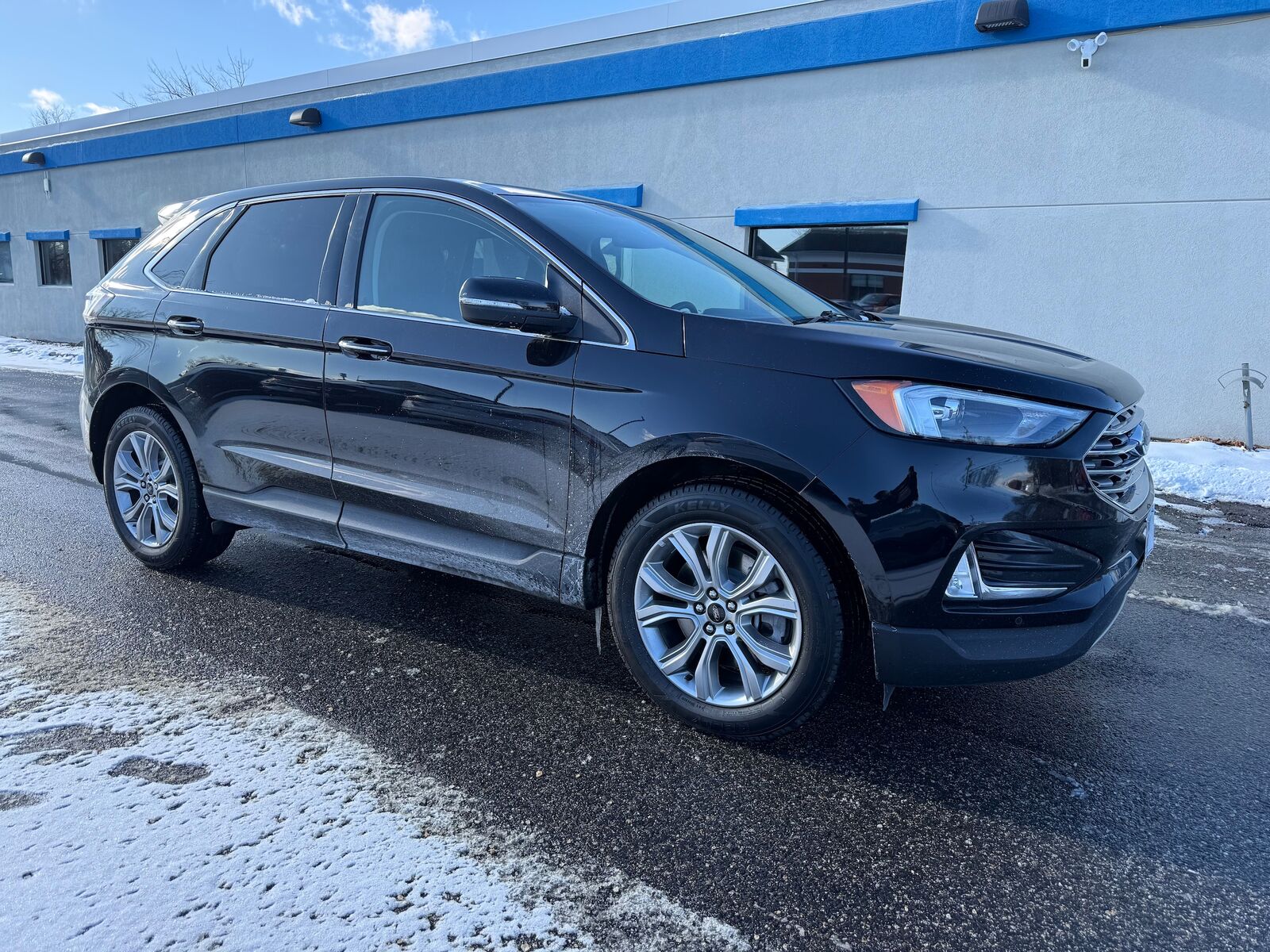 2024 FORD Edge