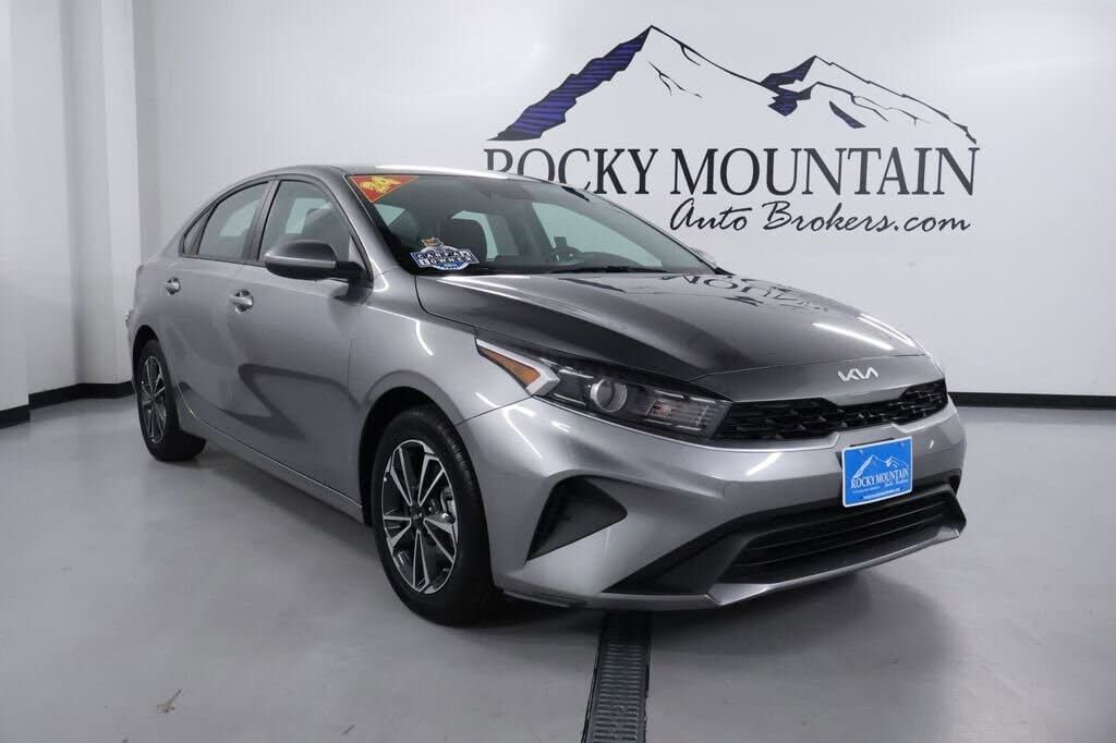 2024 KIA Forte