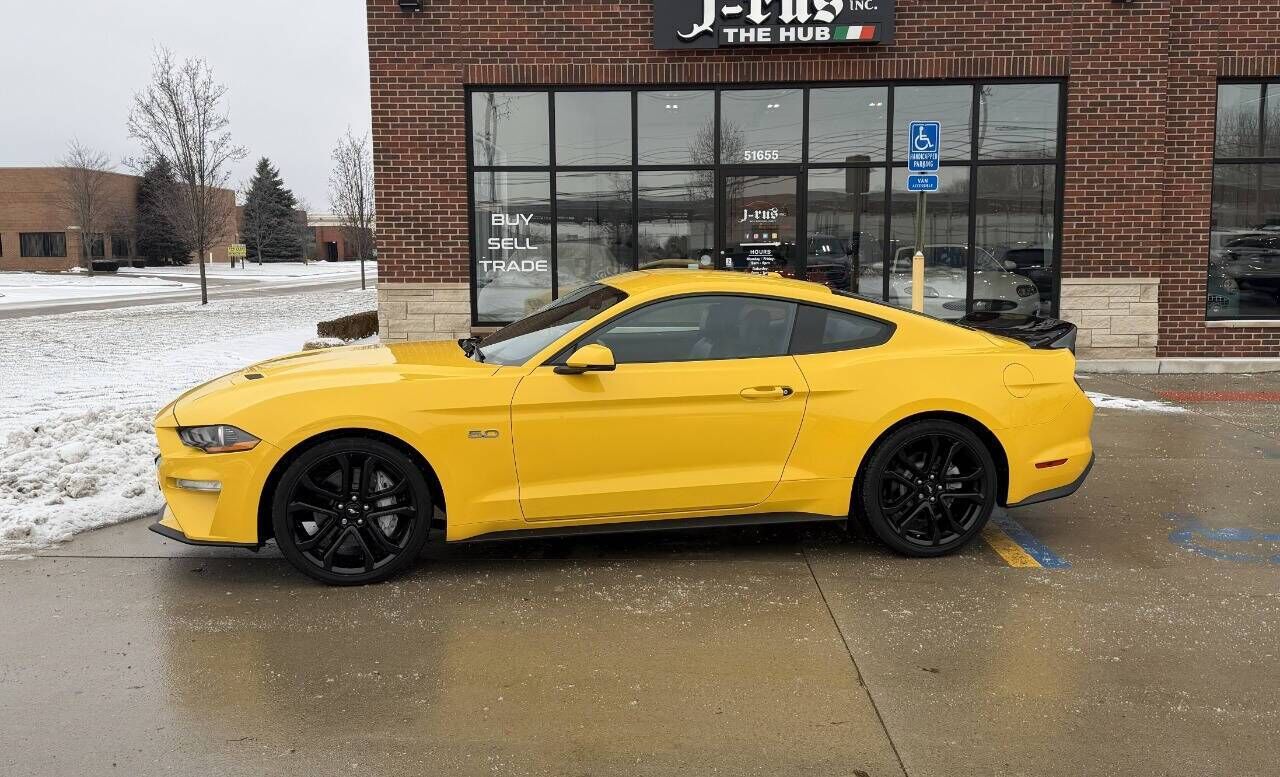 2018 FORD Mustang