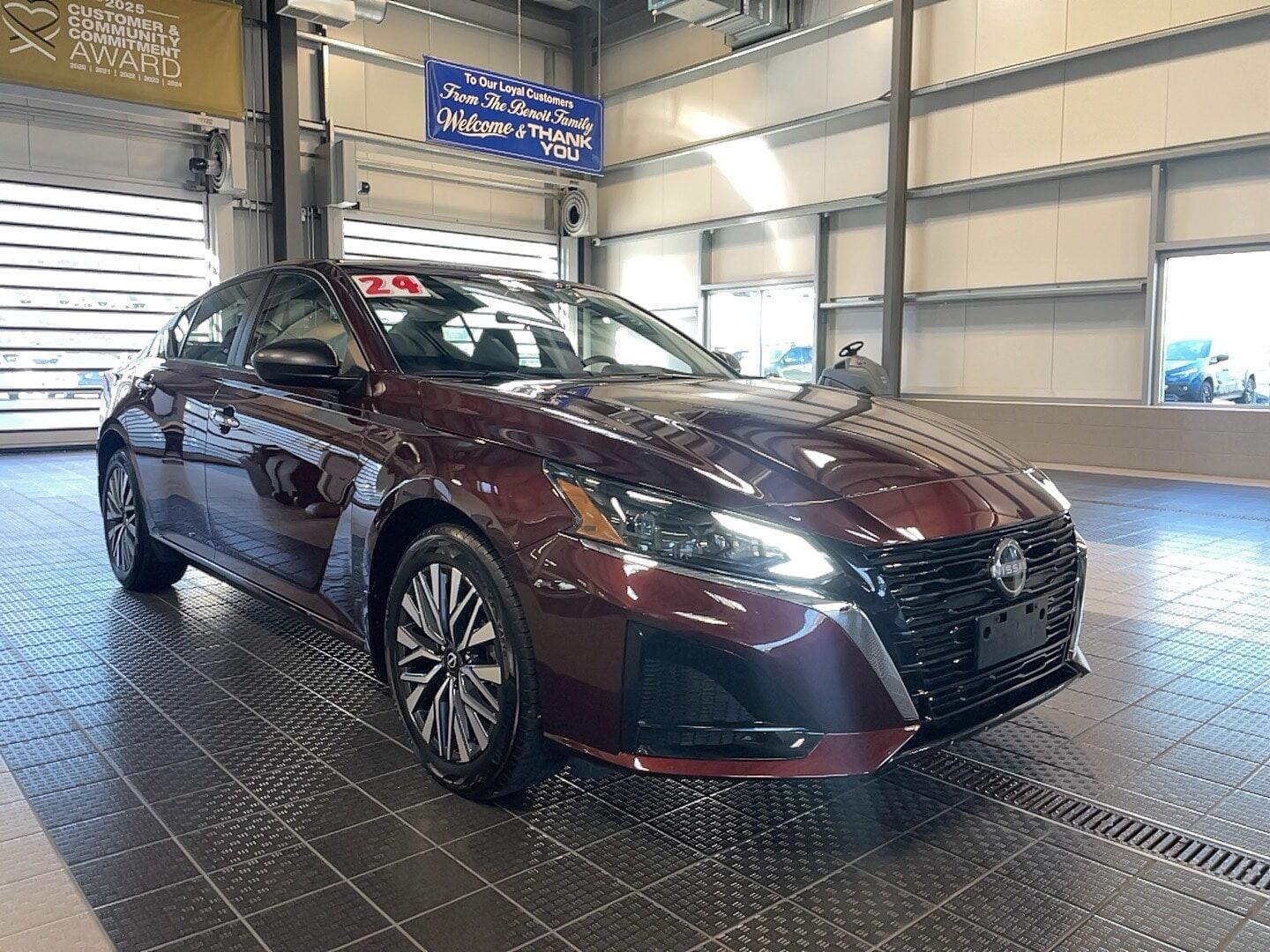 2024 NISSAN Altima
