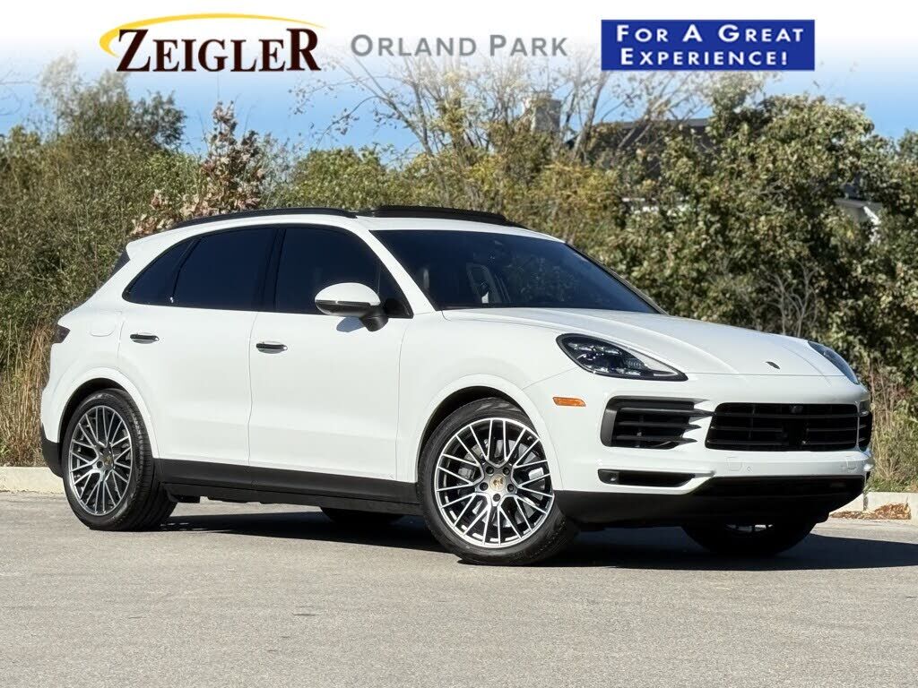 2023 PORSCHE Cayenne