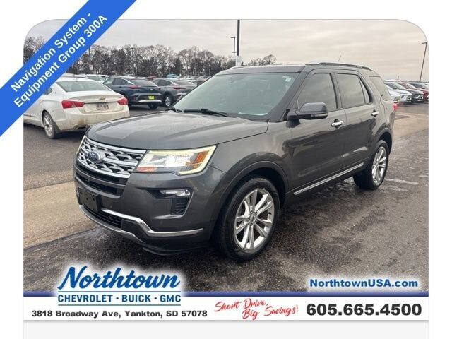 2019 FORD Explorer