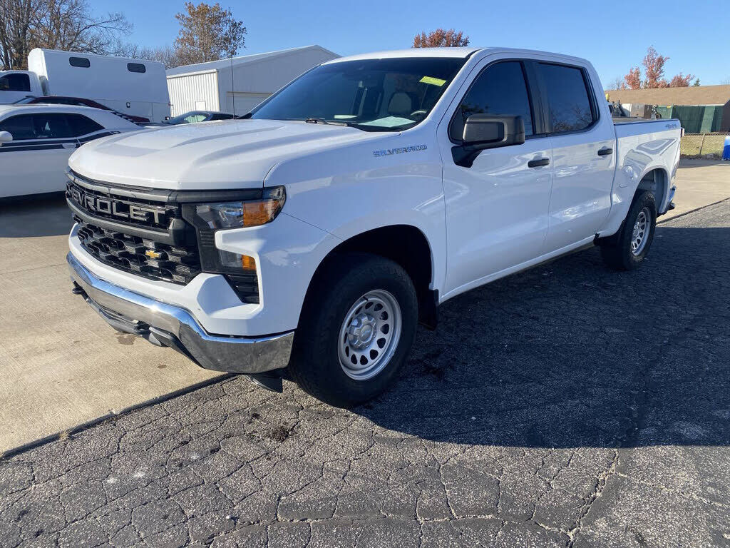 2023 CHEVROLET Silverado