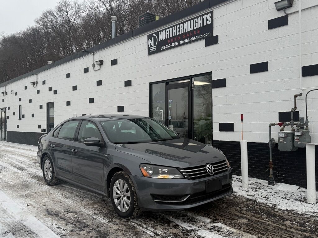 2014 VOLKSWAGEN Passat