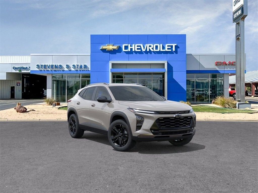 2026 CHEVROLET Trax