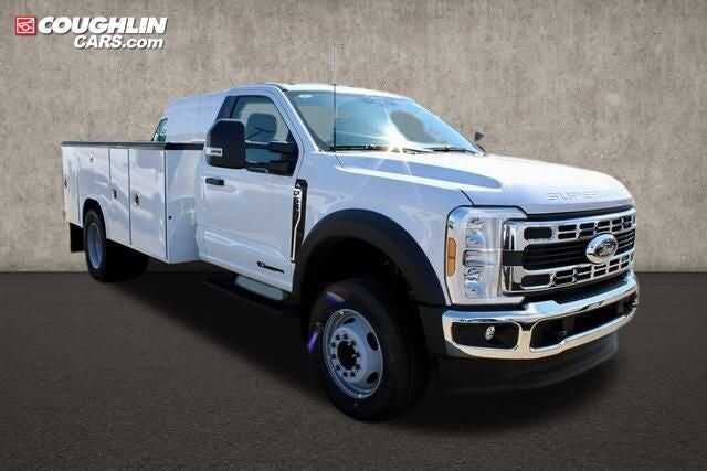 2024 FORD F-600