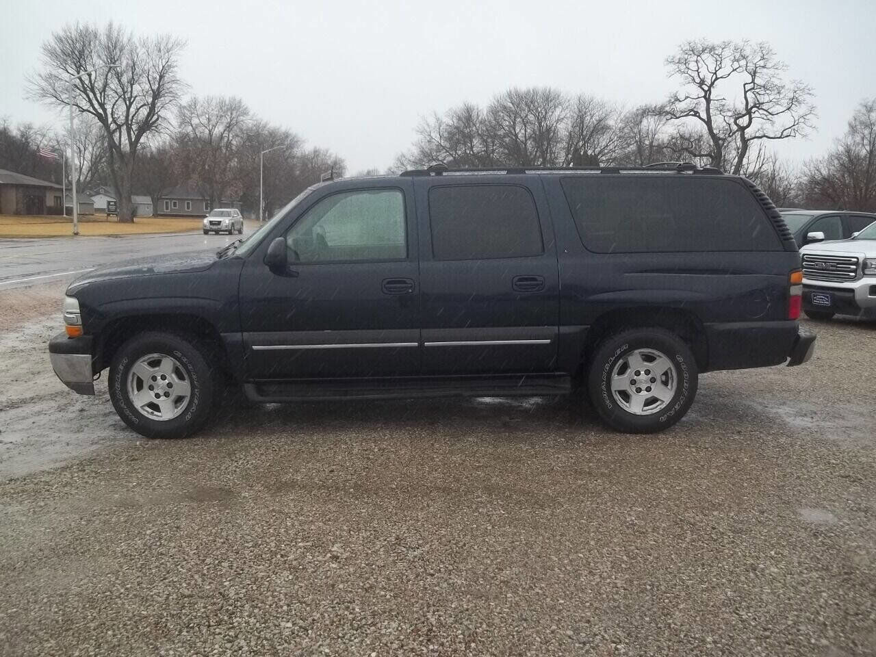 2004 CHEVROLET Suburban