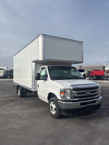 2026 FORD E-450