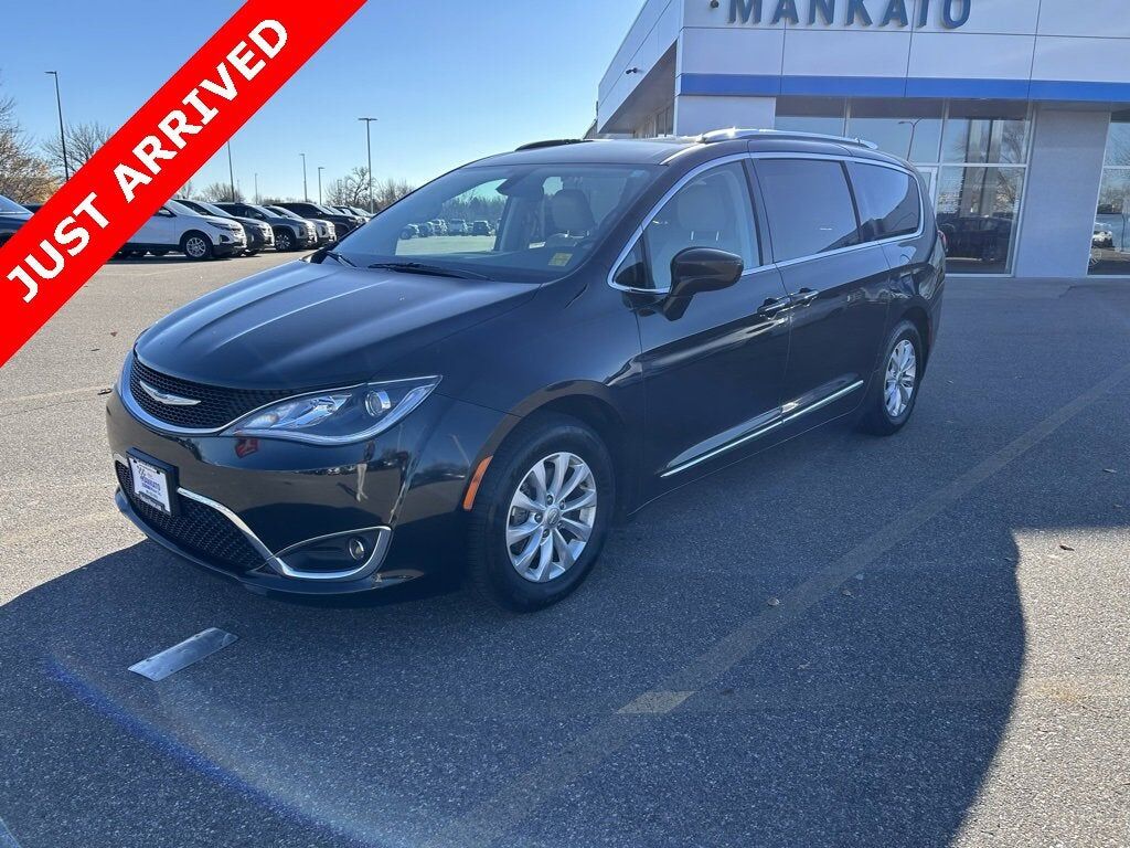 2018 CHRYSLER Pacifica