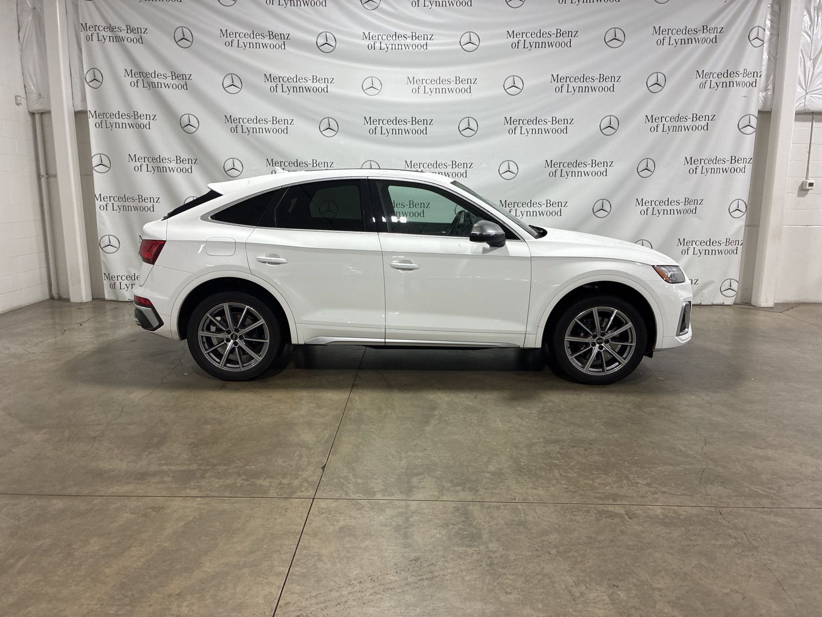 2023 Audi SQ5