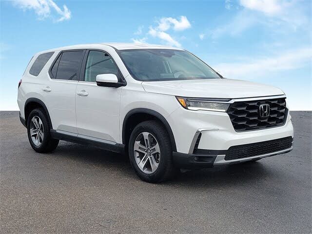 2023 HONDA Pilot
