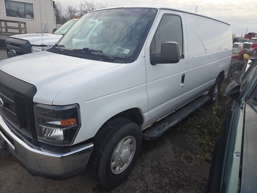 2008 FORD E-250