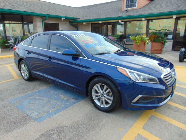 2017 HYUNDAI Sonata