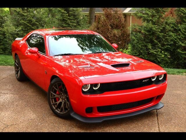 2017 DODGE Challenger