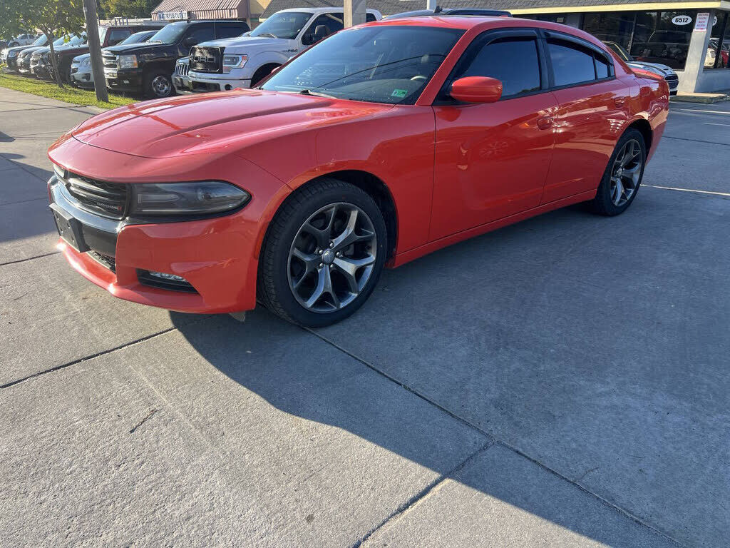2016 DODGE Charger