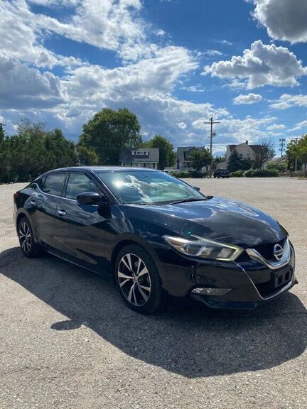 2016 NISSAN Maxima