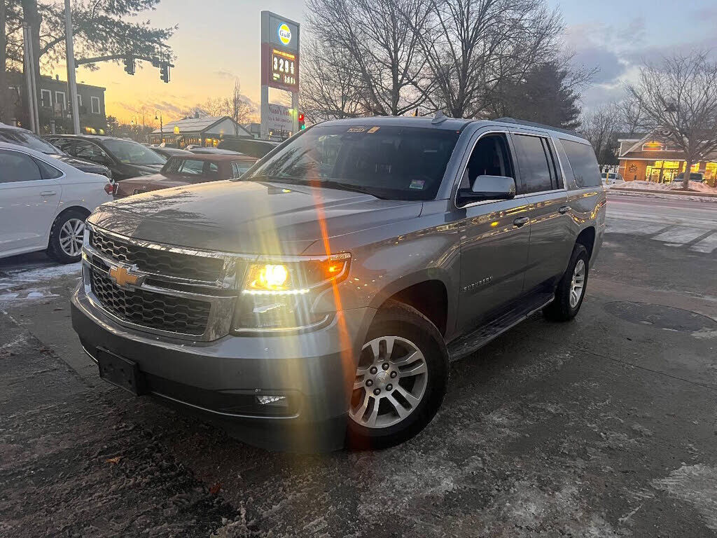 2019 CHEVROLET Suburban