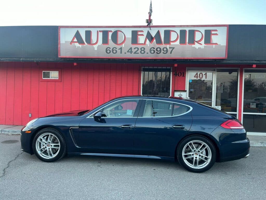 2014 PORSCHE Panamera